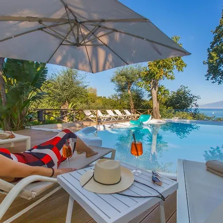 Dream Bed & Breakfast 4*