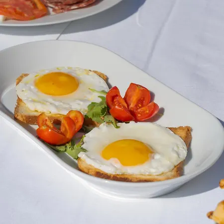 Dream Bed & Breakfast