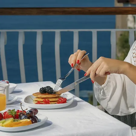 Dream Bed & Breakfast 4*