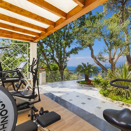 Bed & Breakfast Dream